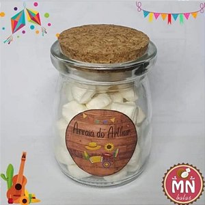 Kit com 10 potinhos de vidro com tampa rolha de 110 ml 50 mini balas de coco tradicionais sem recheio com tag adesivada 3,5 cm personalizada