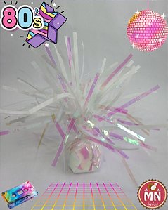 Kit 75 balas tradicionais, tipo comum, sem recheio, no tamanho normal e cor da bala branca embaladas no papel franjinha nacarado anos 80