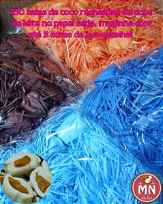Kit com 150 balas recheadas de doce de leite no papel franjinha ou papel seda vintage balas de coco anos 90