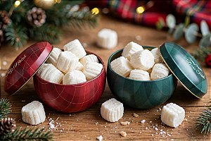 Unidade da Lata Bola de Metal de Natal 8,5 cm x 8,1 cm com 10 balas de coco tradicionais tipo comum sem recheio no tamanho normal