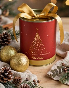 Unidade da Tubolata de Natal Rígida Deixe a Magia Acontecer no tamanho 16,5 cm x 18 cm com 20 balas de coco recheadas artesanais (escolha o sabor).