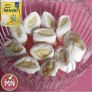 Kg da bala de coco tradicional com recheio de leite ninho com 150 balas