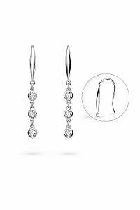 Brinco Em aço Inox anti-alérgico Gancho 3 zircônias