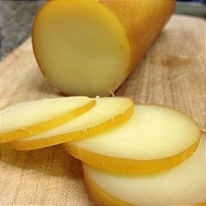 Queijo Provolone Defumado Peça