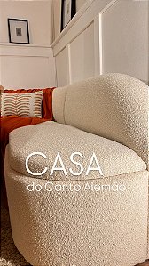 Conjunto Berlim 1,5m X 2,0m tecido boucle  creme / mesa orgânica freijó 1,4m x 0,90m, bar aço carbono preto /  duas cadeiras  platiner