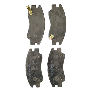 Pastilha De Freio Dianteira Mitsubishi L200 1.6/2.0/2.5 87/02 L300 89/ TK