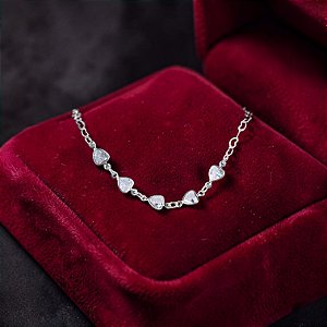 Pulseira de Corações em Zircônia Cristal Banhada a Prata – Delicada e Brilhante