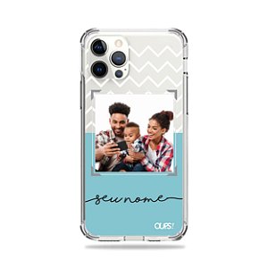 Capinha personalizada com 1 foto central, texto e fundo azul
