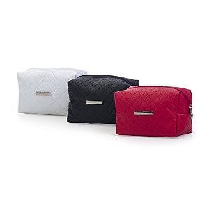 13295 - Necessaire puff matelassê couro sintético