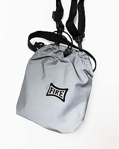 Shoulder Bag Fire Square Logo (Cinza/Refletiva)
