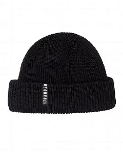 Gorro Stranger Letreiro (Preto)