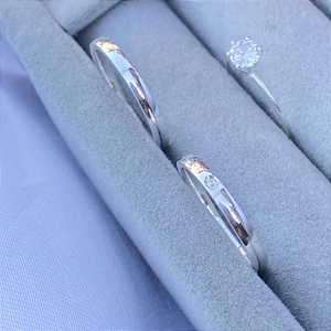 Par de alianças Lola 3mm de namoro + anel solitário Classic prata 950