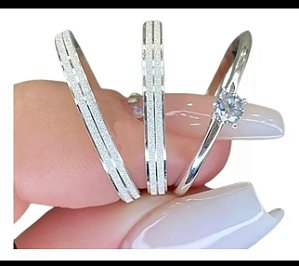 PAR DE ALIANÇAS DE NAMORO PRATA 950 COM ANEL SOLITÁRIO DE COMPROMISSO 2MM DIAMANTADAS