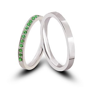 ALIANÇAS DE NAMORO PRATA 950 2MM  RETA LISA POLIDA COM PEDRA VERDE