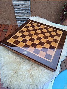 96 - Tabuleiro de xadrez em madeira maciça nobre (end grain)