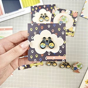 Coleção FAÇAS AS MALAS 2 - Pin Binóculo - Lemon Scrapbook