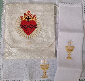 ESPECIAL JAQUELINE LOPES - KIT VIÁTICO SAGRADO CORAÇÃO