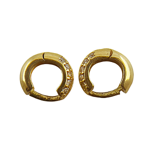 Brinco em Ouro 18k Argolinha Lisa Click com Zircônia