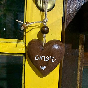 Pingente coração natural 8cm com alça para portas