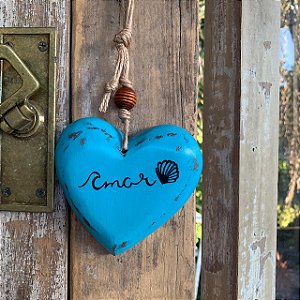 Coração  10cm Azul, pingente escrito "Amar", motivo praia
