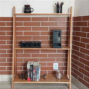 Estante Escada para Vasos e Livros em Cedrinho