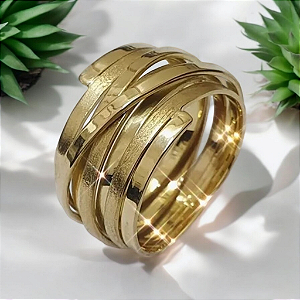 Anel Trançado de Ouro Amarelo 18k. Fosco Polido.