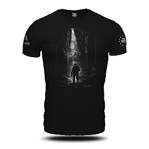 Camiseta Masculina  Avante no reino ACOMBAT Colab Team Six Brasil