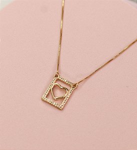 Colar ADRIANA semijoia veneziana com pingente cartinha com coraÇão vazado ( banhada em ouro )