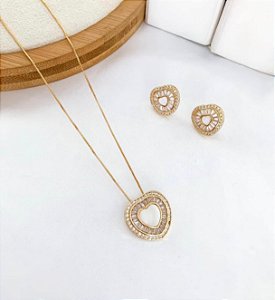 Conjunto BETINA colar e brinco folheada a ouro coração cristal