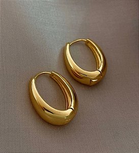 Argola KRISTIE M banhada a ouro