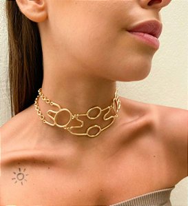 Choker GIZELE aro fino  love inspiração Tassia Naves Folheada A Ouro