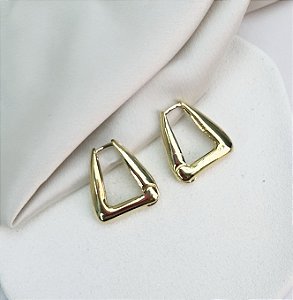 Argola MILVIA geometrica  folheada a ouro