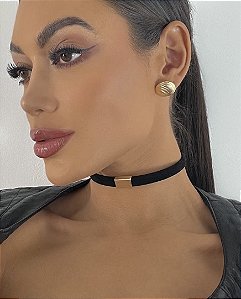 Choker PATRINE veludo com pingente placa folheada a ouro