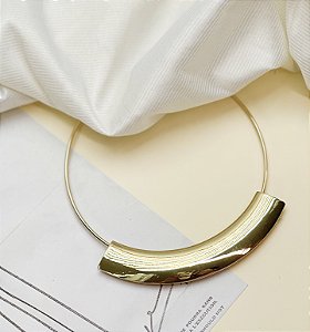Choker KAMILY aro placa larga folheada a ouro
