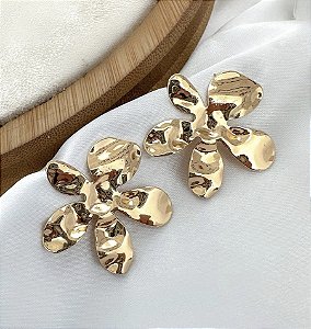 Brinco CARDI flor folheada a ouro