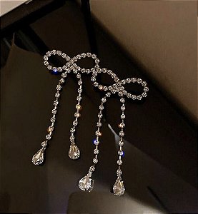 Brinco VENEZA laço com strass premium