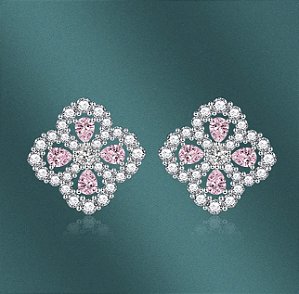 Brinco RUBIA trevo cravejado de zirconia ROSA