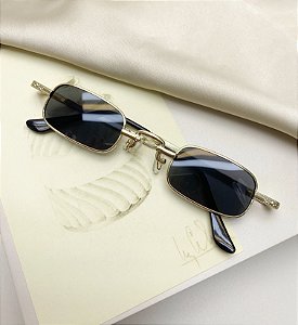 Oculos FABIA retangular fashion armação preto + dourada metálica