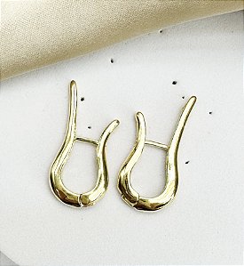Argola LELIA gota click folheada a ouro