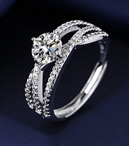 Anel CANDY cravejado em zirconia folheada a prata