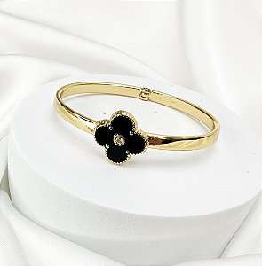 Bracelete NEIA trevo preto com verniz italiano dourado