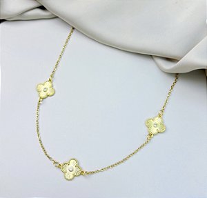 Colar IVONETE 3 trevos dourado verniz italiano folheado a ouro
