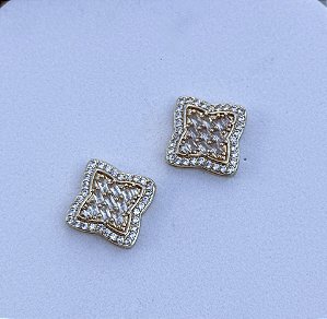 Brinco JUNIPER trevo cravejado de zirconia CRISTAL folheado a ouro