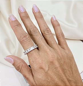 Anel ELIO aparador cravejado em zirconia folheada a prata