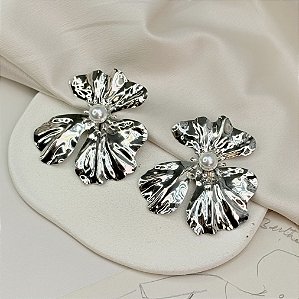 Brinco TATIM max flor folheada a prata