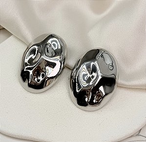 Brinco YEMA organico folheada a prata