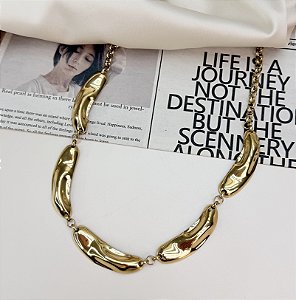 Colar NORABEL orgânicas folheado a ouro