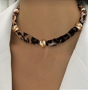 Choker LODS animal print com pingente coração folheada a ouro