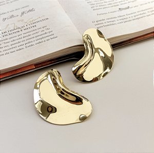 Brinco ZENOBIA organico folheada a ouro