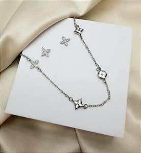 Conjunto LYRA colar trevos cravejados folheada a prata